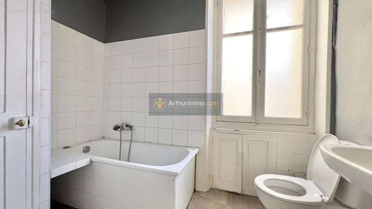 Appartement à FREJUS