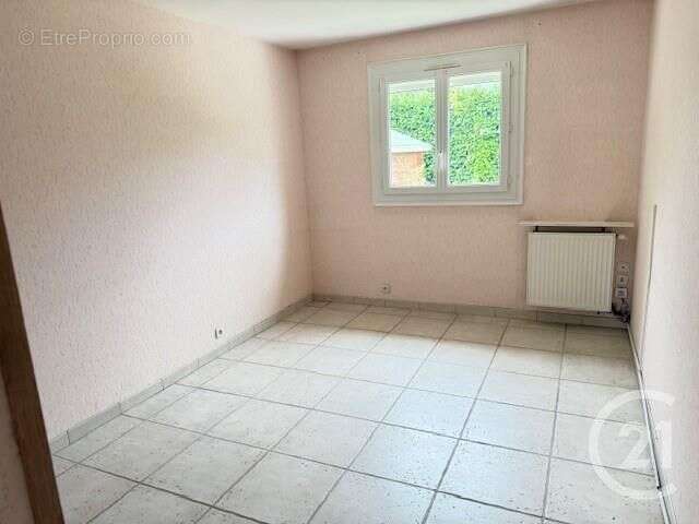 Maison à LES PONTS-DE-CE