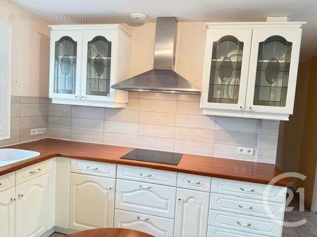 Maison à LES PONTS-DE-CE