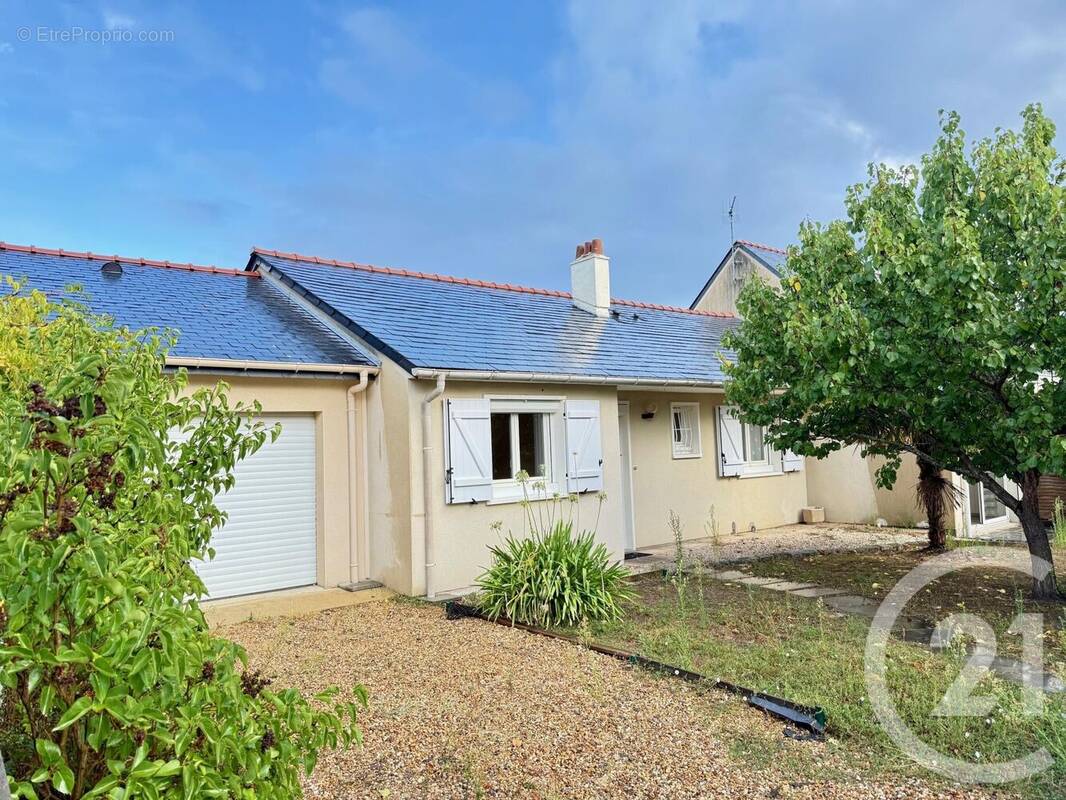 Maison à LES PONTS-DE-CE