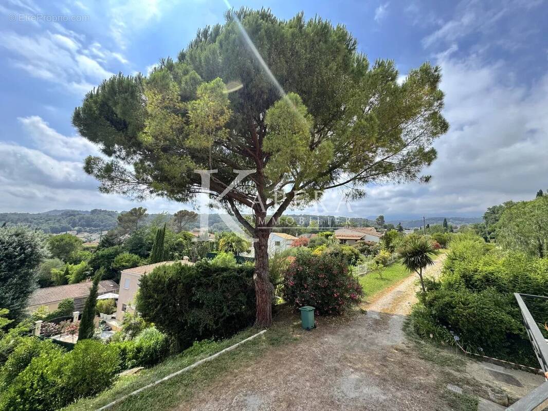 Maison à LA COLLE-SUR-LOUP
