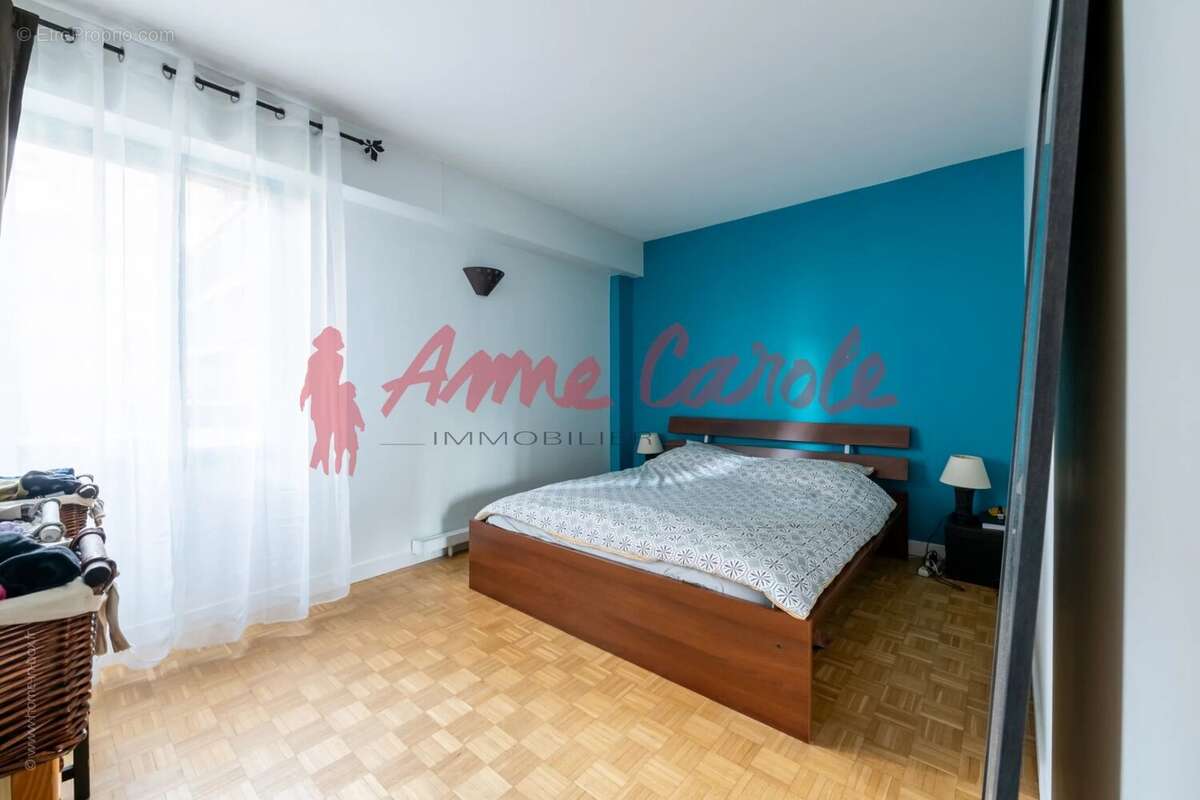 Appartement à PARIS-19E