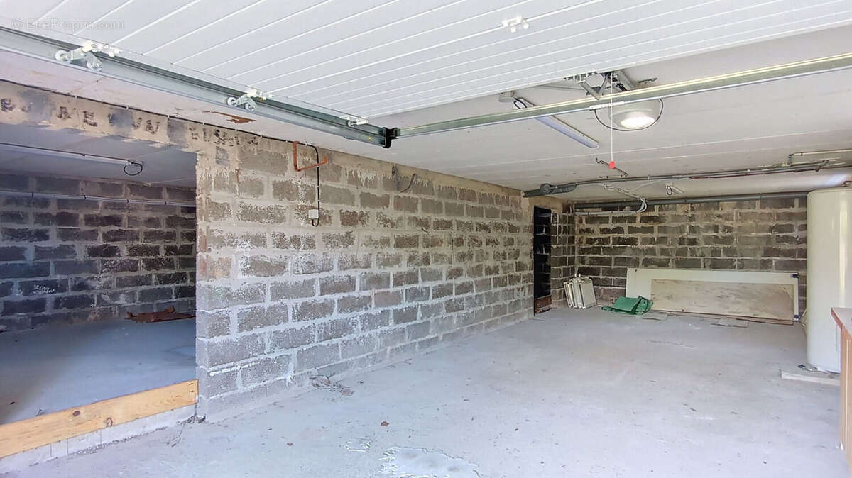 Maison à TREVOU-TREGUIGNEC