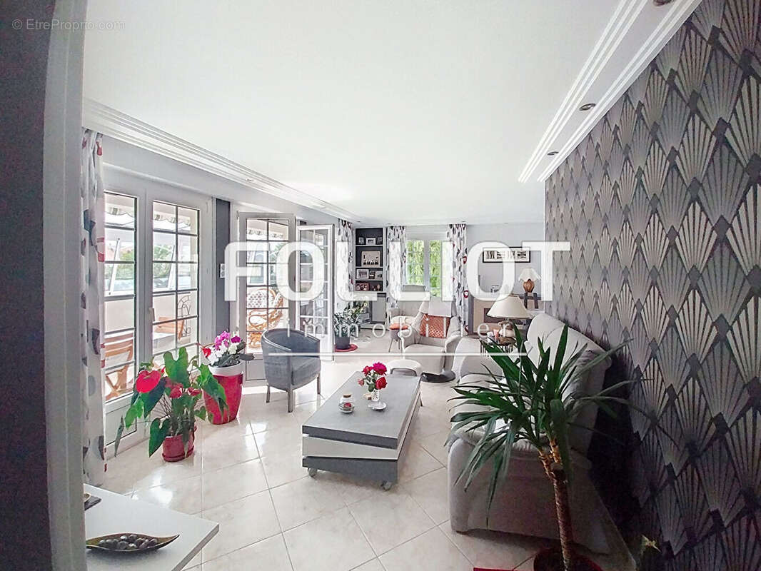 Maison à MERVILLE-FRANCEVILLE-PLAGE