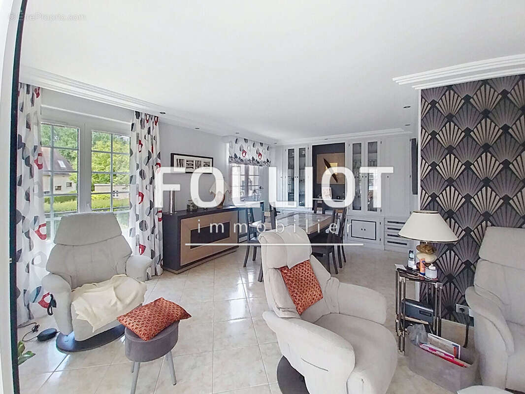 Maison à MERVILLE-FRANCEVILLE-PLAGE