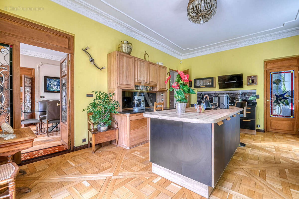 Maison à LAGNY-SUR-MARNE