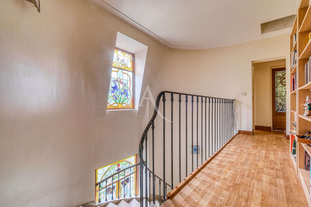 Maison à LAGNY-SUR-MARNE