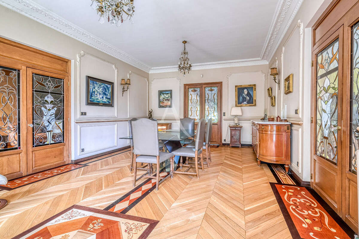 Maison à LAGNY-SUR-MARNE