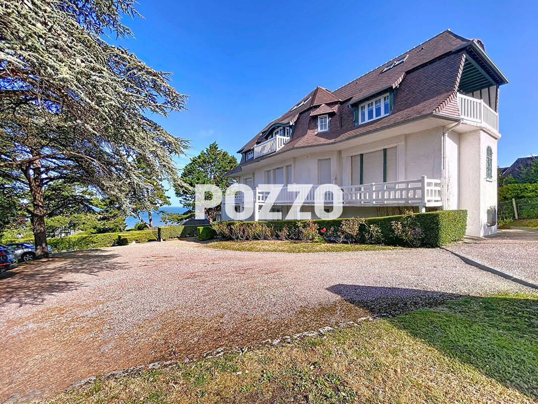 Appartement à BENERVILLE-SUR-MER