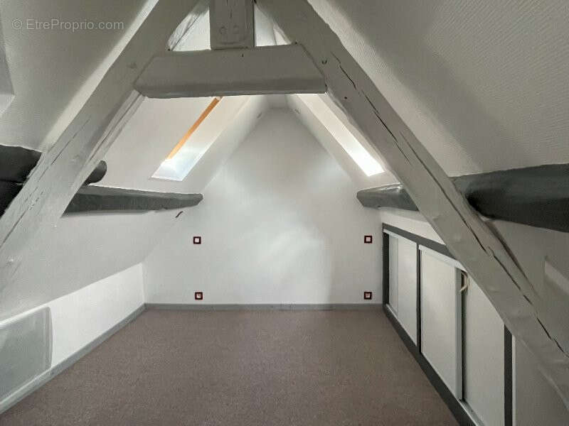 Maison à LA BAZOCHE-GOUET