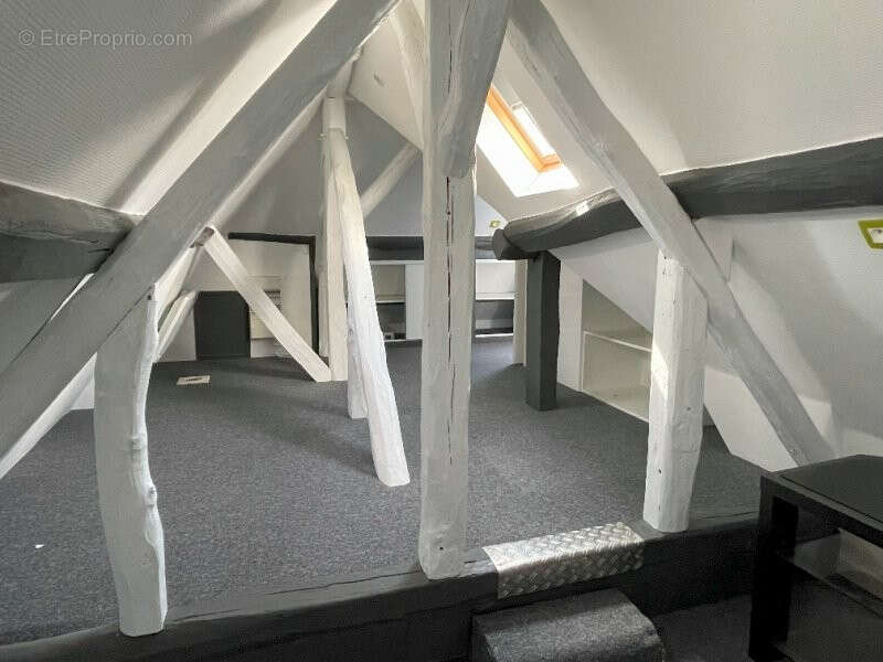 Maison à LA BAZOCHE-GOUET