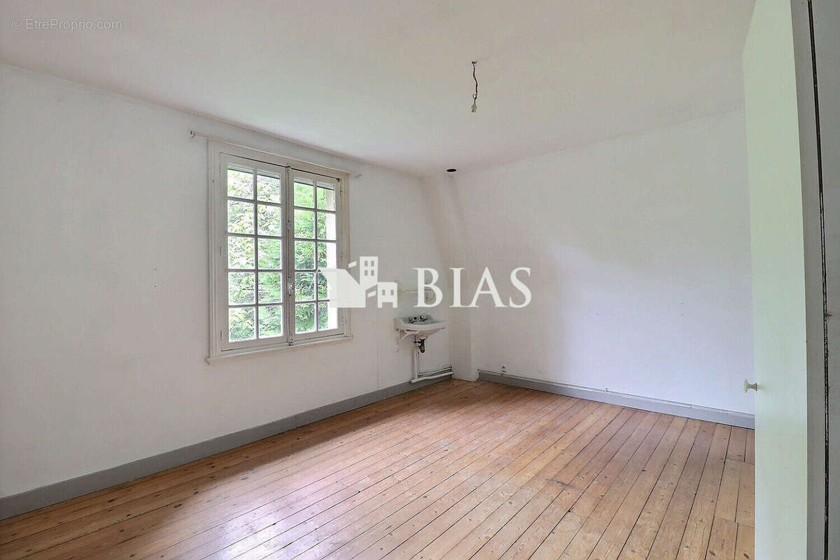 Maison à SAINT-HYMER