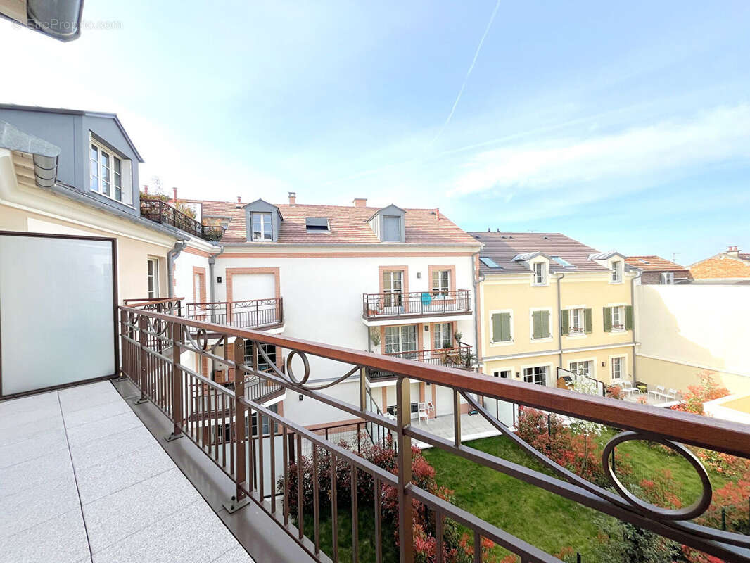 Appartement à FONTENAY-SOUS-BOIS