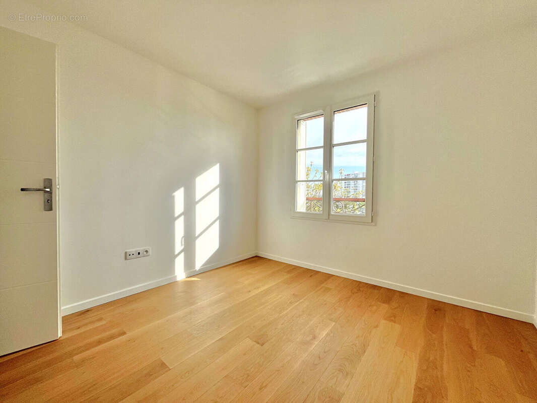 Appartement à FONTENAY-SOUS-BOIS