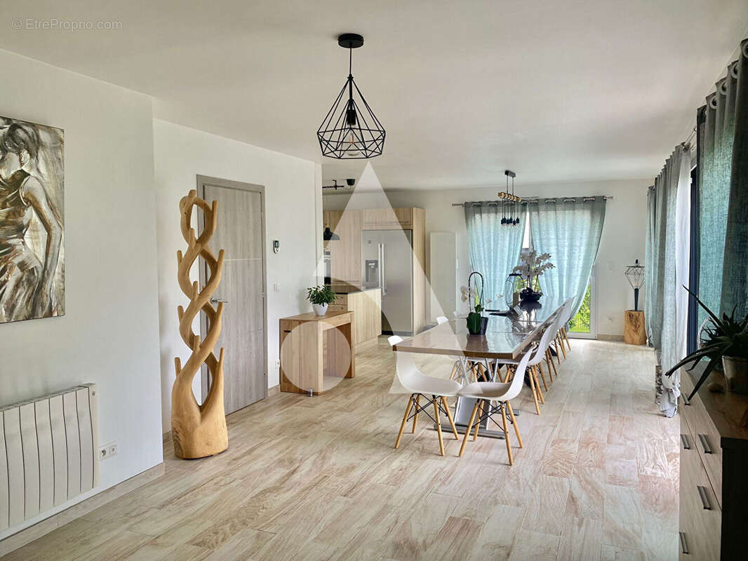 Maison à SAINT-GERMAIN-SUR-MORIN