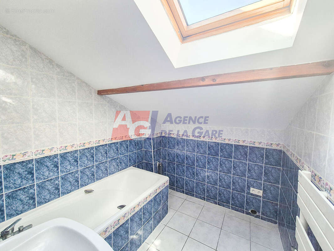 Maison à CARRIERES-SUR-SEINE