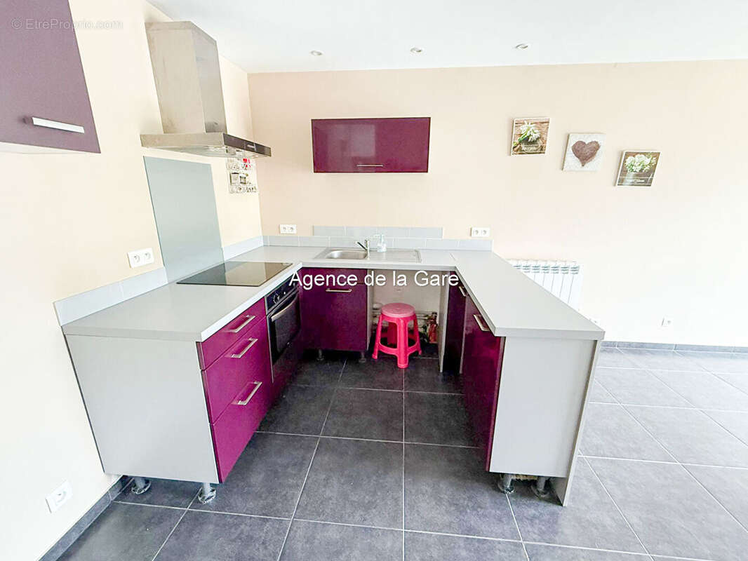 Maison à SARTROUVILLE