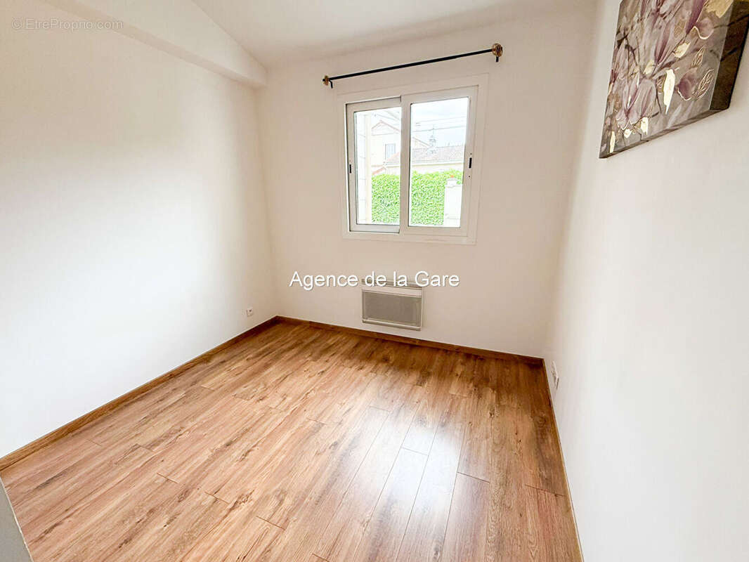 Maison à SARTROUVILLE