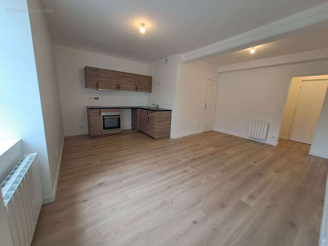 Appartement à SAINT-LAURENT-D&#039;OINGT