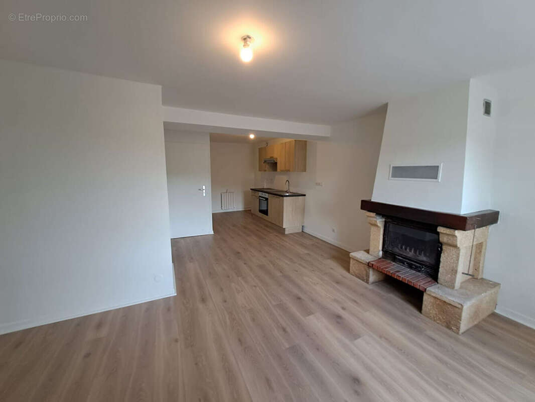 Appartement à SAINT-LAURENT-D&#039;OINGT