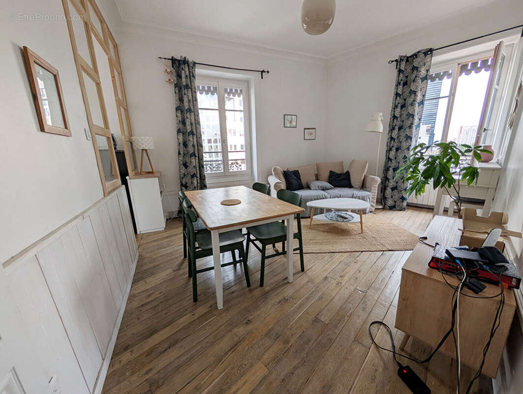 Appartement à LYON-6E