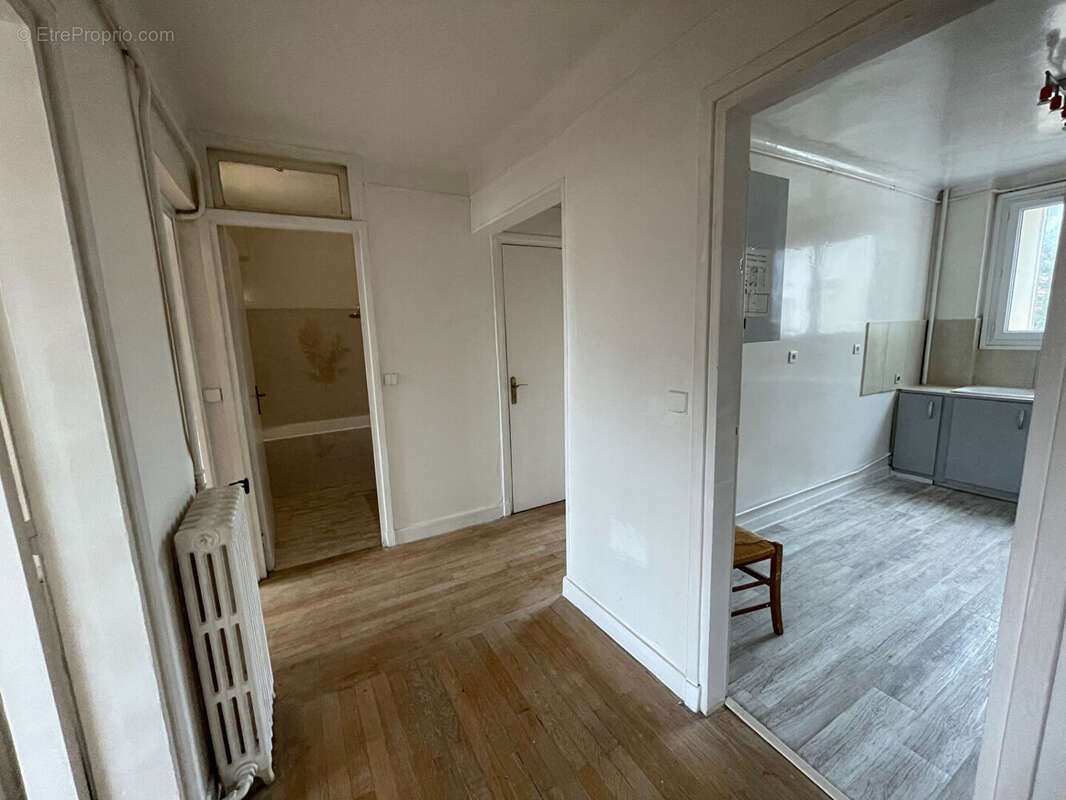 Appartement à LE RAINCY