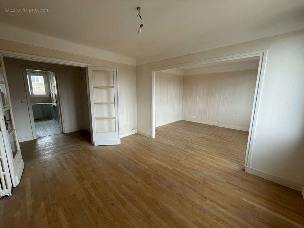 Appartement à LE RAINCY