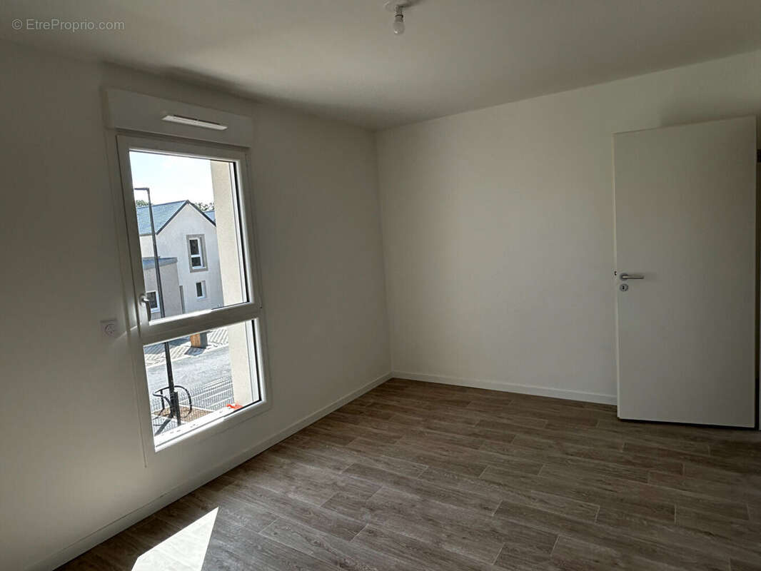 Appartement à CORMELLES-LE-ROYAL
