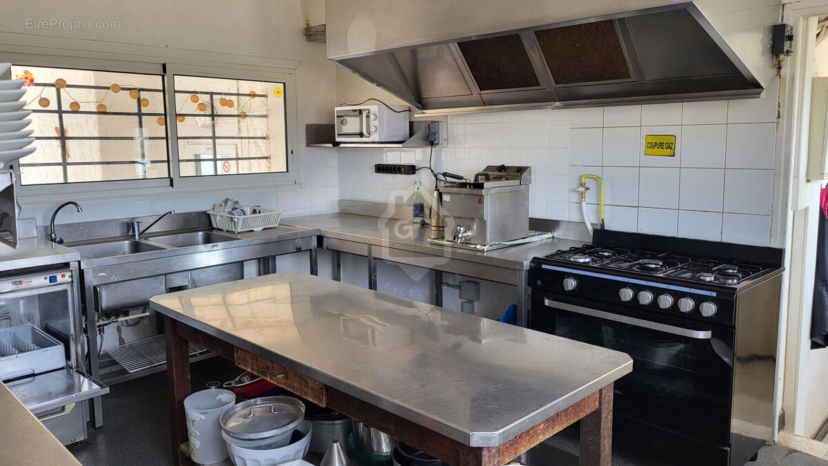 Maison à BAGNOLS-SUR-CEZE