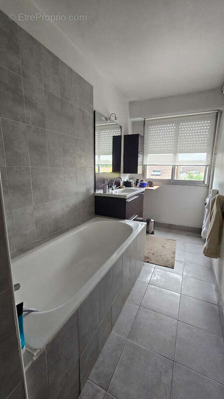 Appartement à VILLEMOMBLE