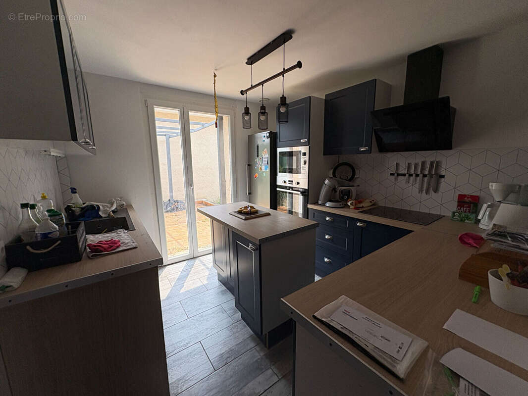 Maison à SOUVIGNE-SUR-MEME