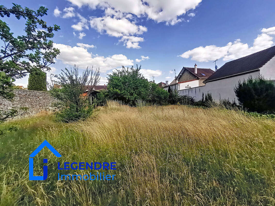 Terrain à PIERRELAYE