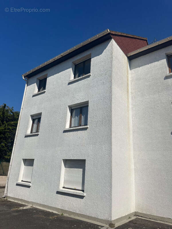 Appartement à OZOIR-LA-FERRIERE