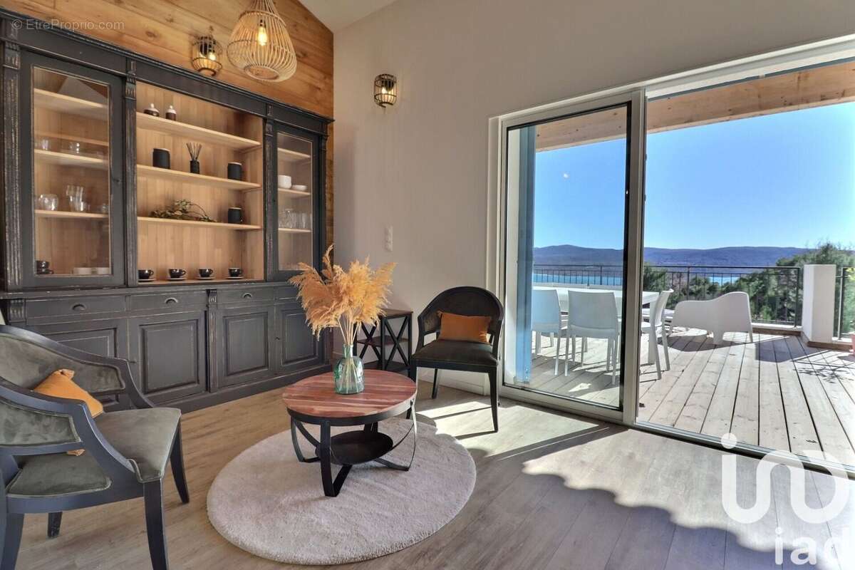 Photo 2 - Maison à SAINTE-CROIX-DU-VERDON