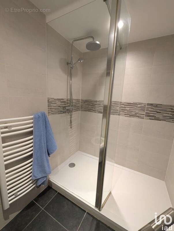 Photo 7 - Commerce à LE HOULME