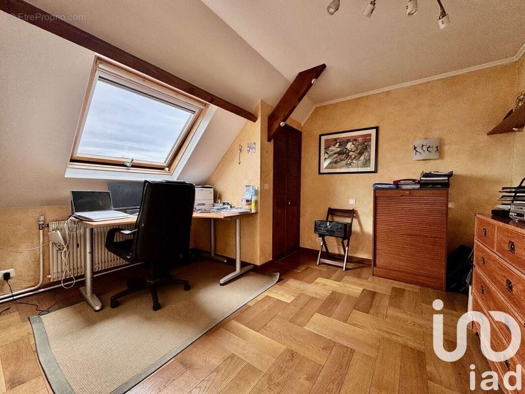 Photo 9 - Maison à VIRY-CHATILLON