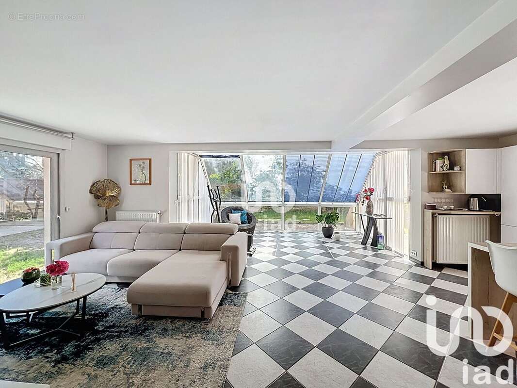 Photo 3 - Maison à BOISSISE-LE-ROI