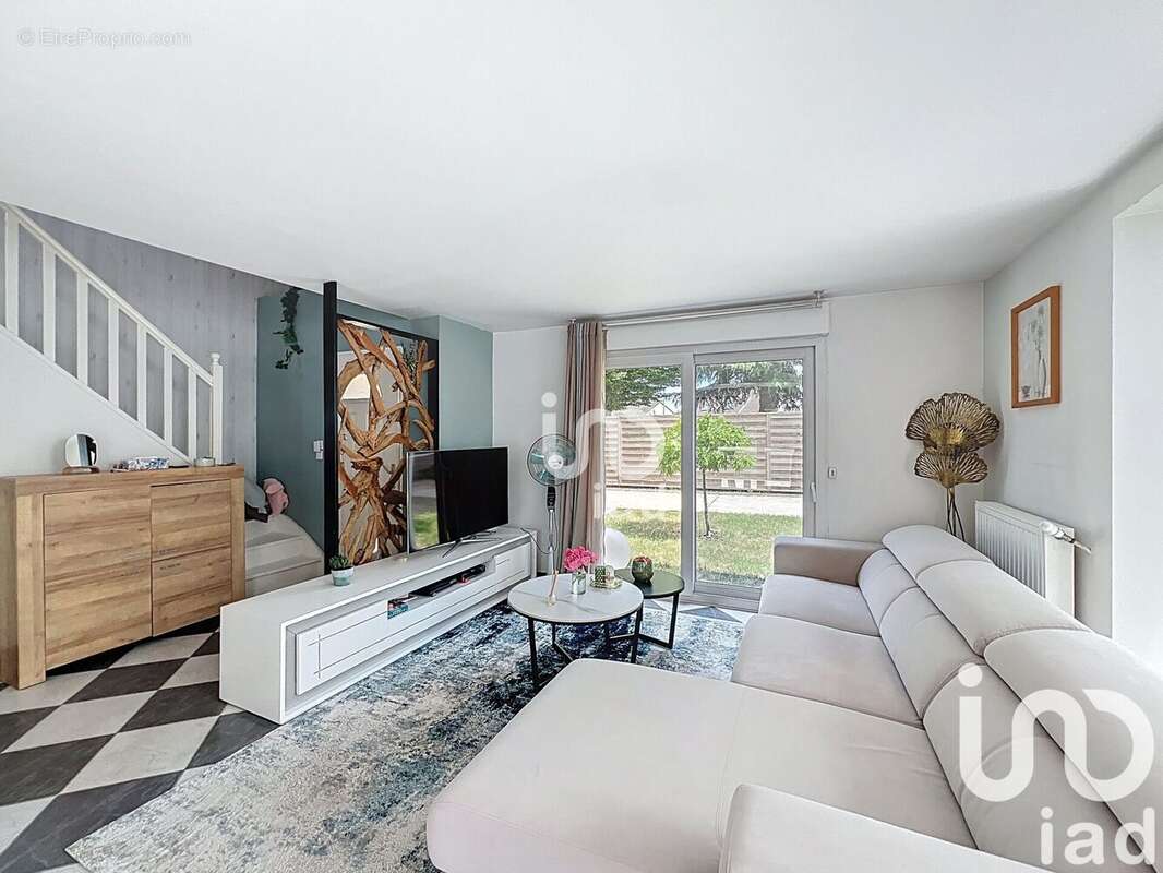 Photo 5 - Maison à BOISSISE-LE-ROI