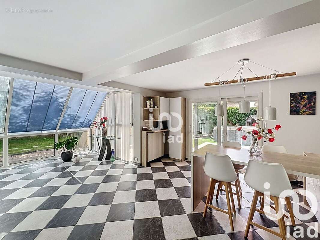 Photo 6 - Maison à BOISSISE-LE-ROI