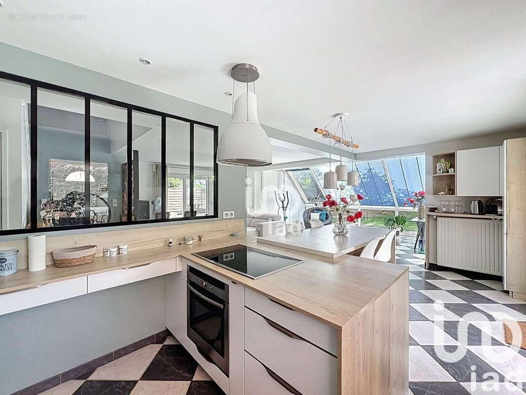 Photo 8 - Maison à BOISSISE-LE-ROI