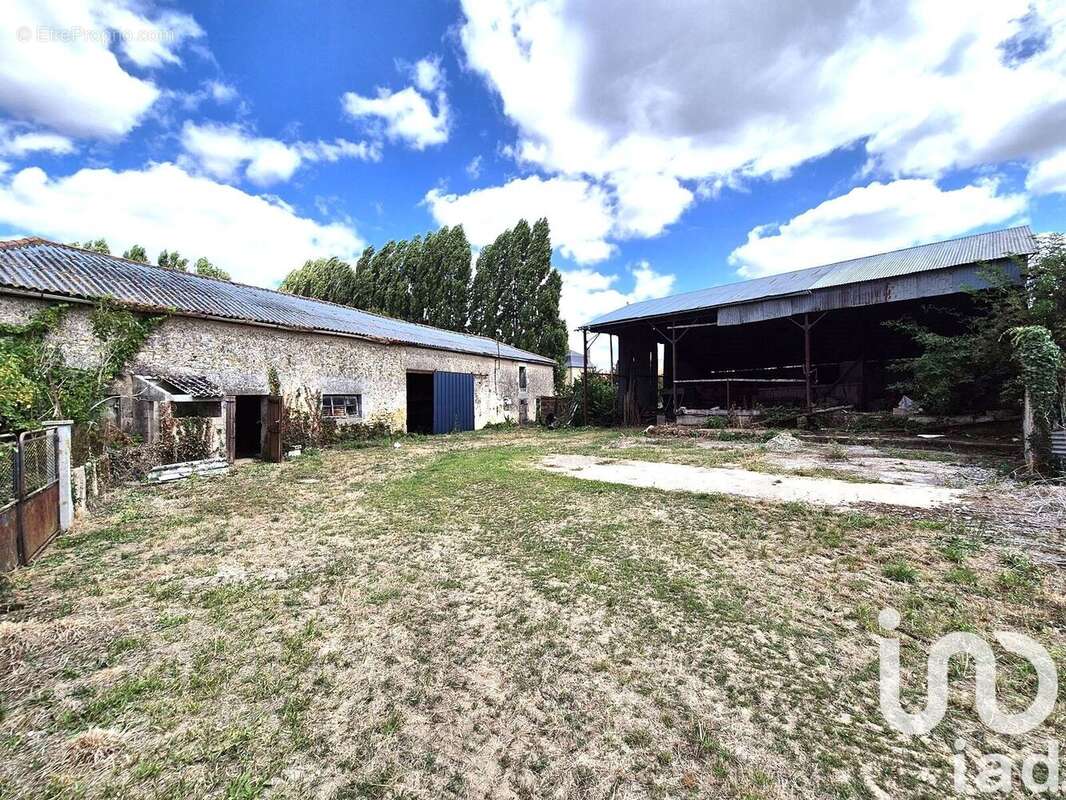 Photo 2 - Maison à OROUX