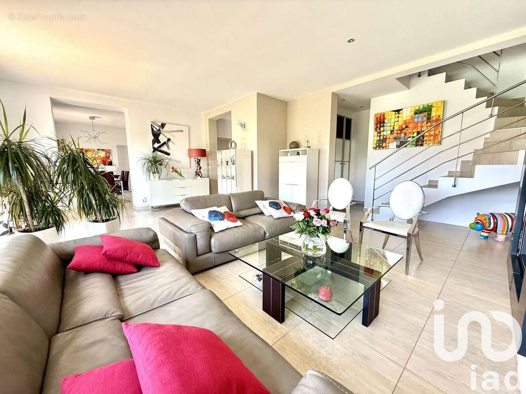 Photo 2 - Maison à PUJAUT