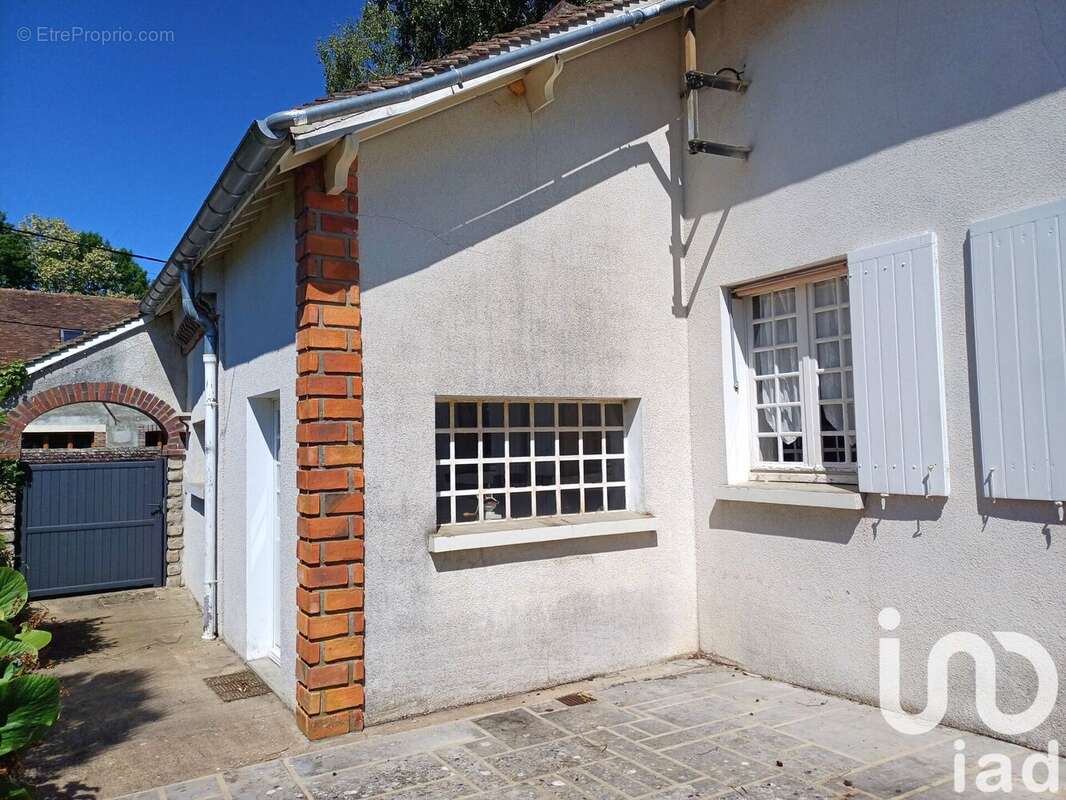 Photo 5 - Maison à LAILLY