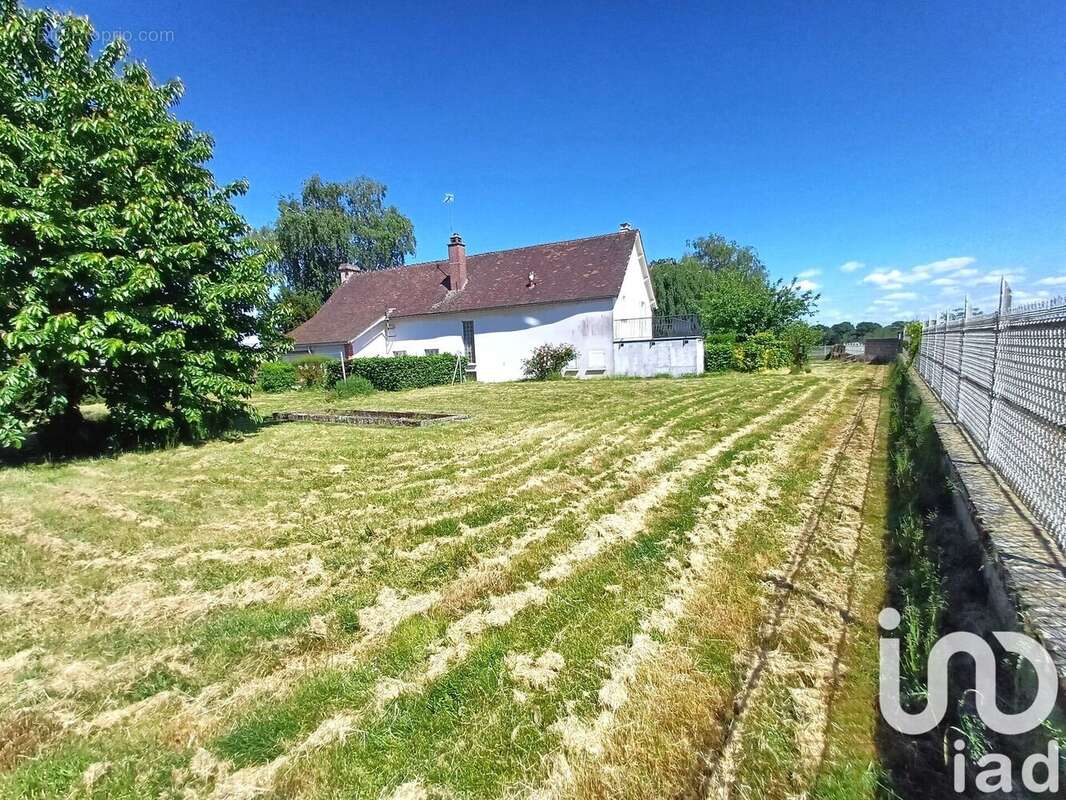 Photo 7 - Maison à LAILLY