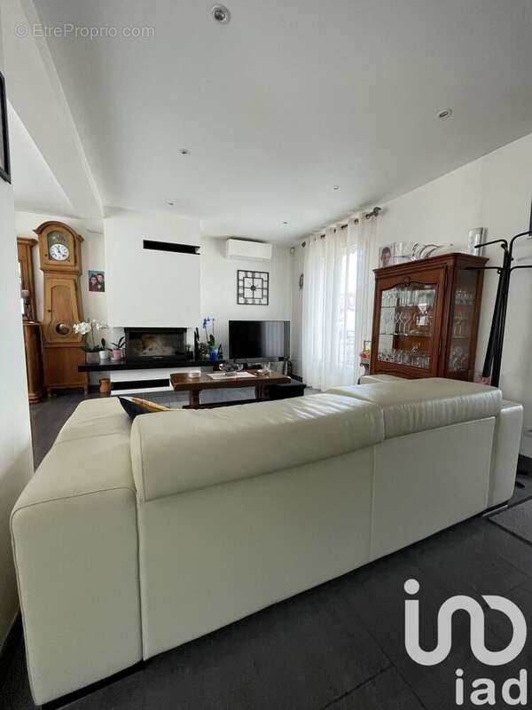 Photo 2 - Maison à RIS-ORANGIS