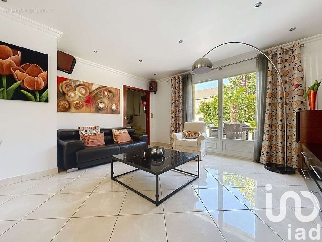 Photo 3 - Maison à RAMBOUILLET