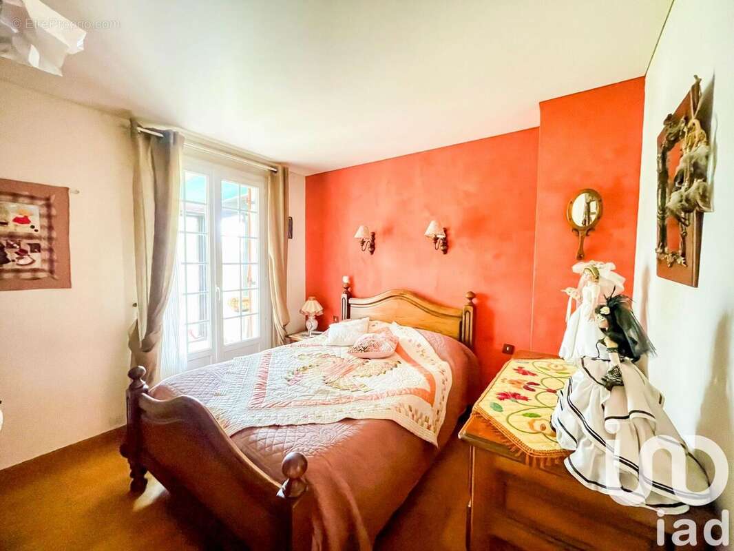 Photo 3 - Maison à MAROLLES-SUR-SEINE