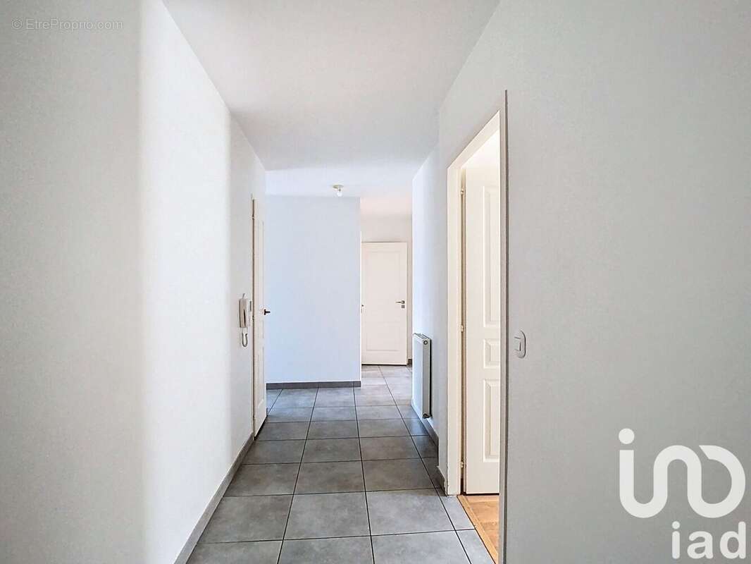 Photo 9 - Appartement à SAINT-ISMIER