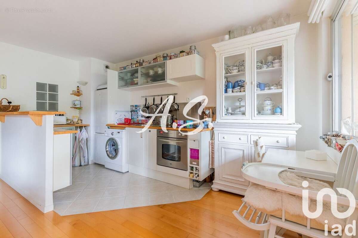 Photo 6 - Appartement à VERRIERES-LE-BUISSON