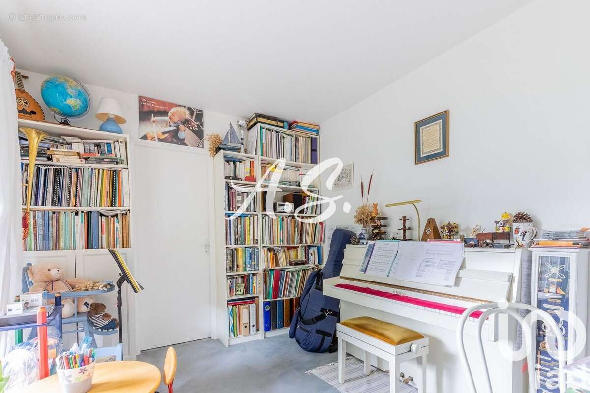 Photo 9 - Appartement à VERRIERES-LE-BUISSON